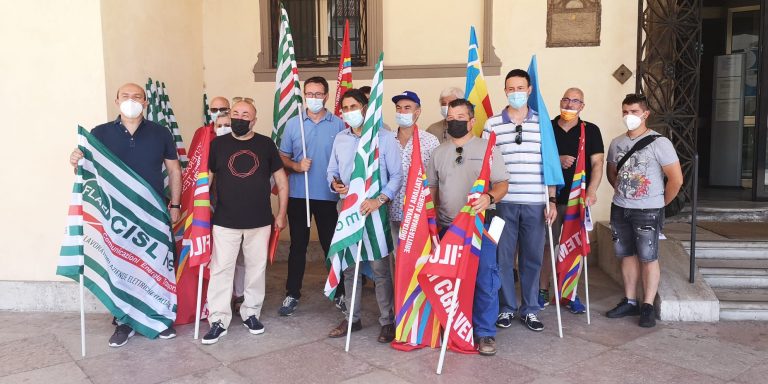 b6698f27-a2eb-460a-a9ce-cec9bd86b619