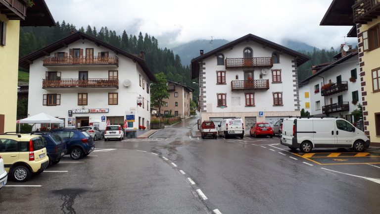 5b050449-c671-40a6-a481-b2d81e513495