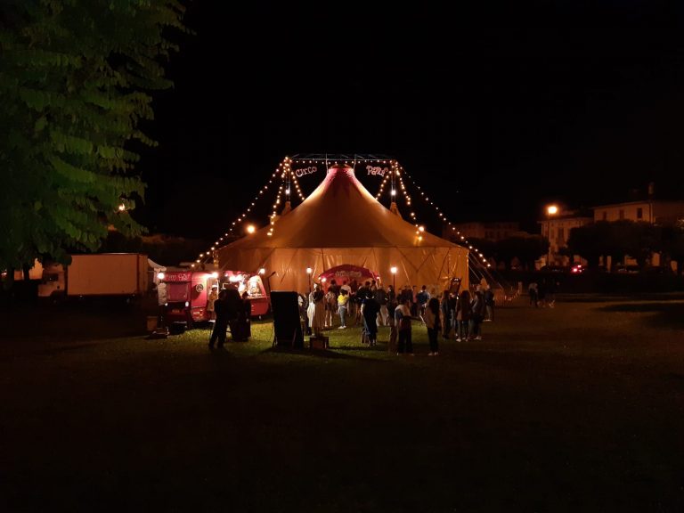 5b56a499-6b23-4196-a566-2e451d2db933