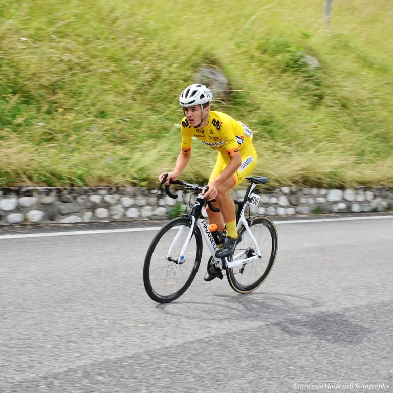 69b03648-f864-43b9-9a8e-4ad6b691abea