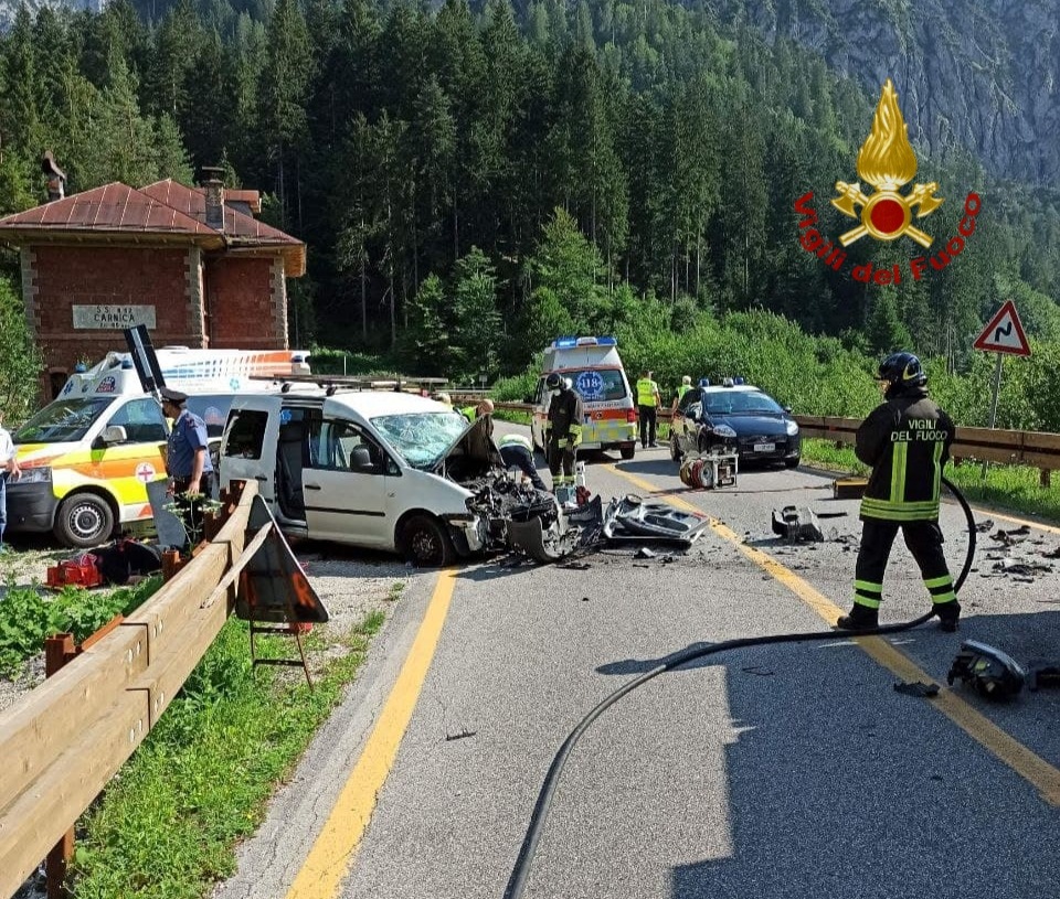 INCIDENTE MORTALE A SANTO STEFANO DI CADORE, COINVOLTA UNA FAMIGLIA Radio Più INCIDENTE MORTALE A SANTO STEFANO DI CADORE, COINVOLTA UNA FAMIGLIA Radio Più