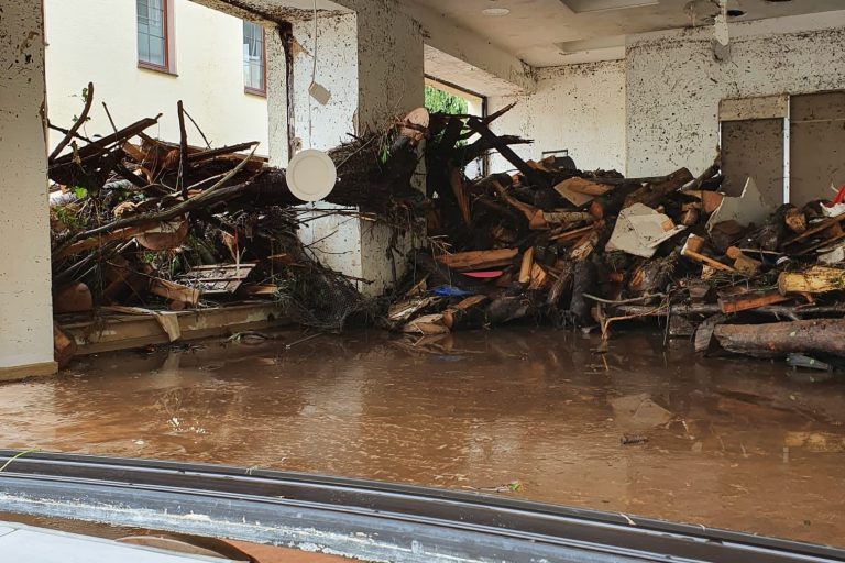La gelateria di Denis Del Longo distrutta dall’alluvione