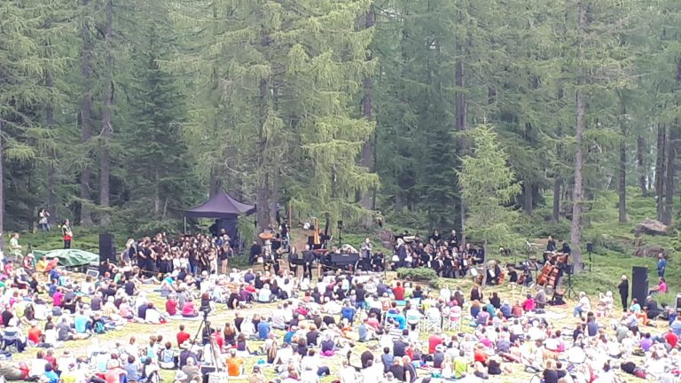 b3c08f80-416c-422a-a785-33538ceef132