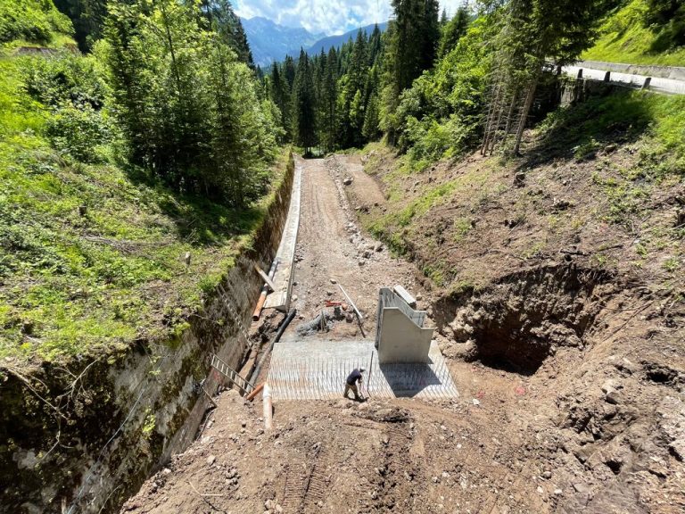 d75427dd-3282-4f59-96ce-b88c31645f28