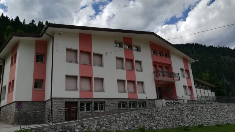 e675a4cf-9475-4513-aa85-a9035da42e8e