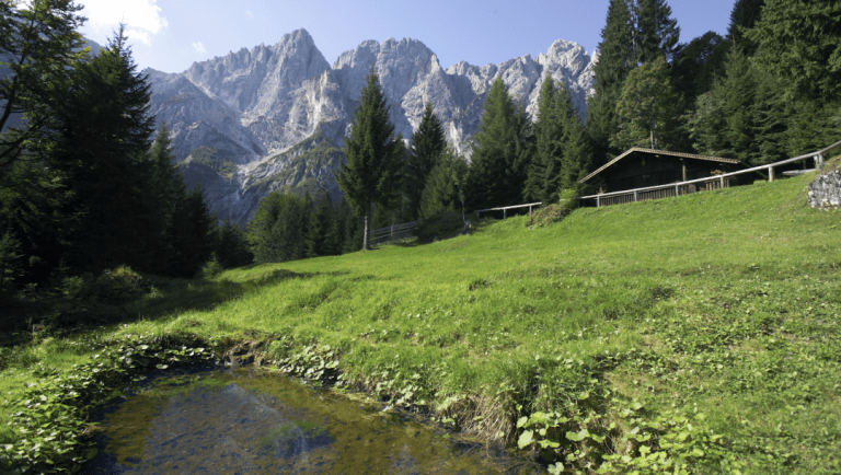 val-delle-moneghe-Sentiero-intrecci-del-tempo-ph-archivio-Apt-San-Martino-1080×611