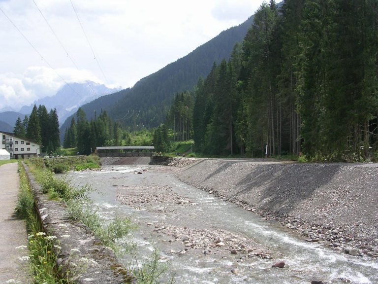 28544586-2c26-4452-87be-fc077a3d335e