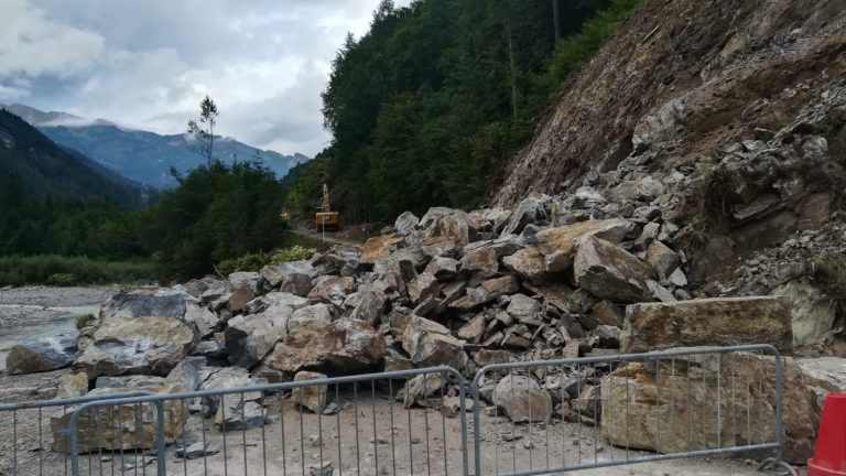 53597440-ac7f-4835-8df2-3aa5431a9b3e