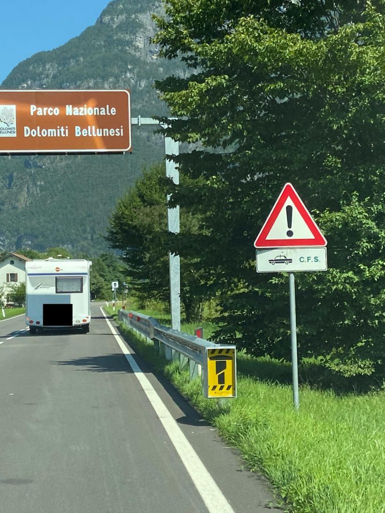 8d0036d4-8b59-459a-8598-3dd10ae7a9c2