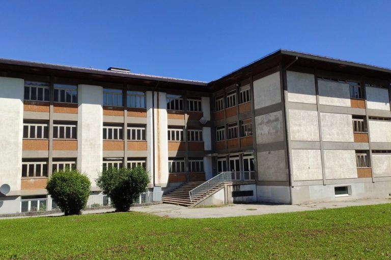 Ex scuola Luzzo