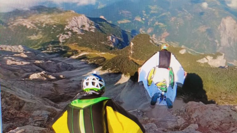 d931bcd5-a592-4d9e-bd02-9e443ceecc96