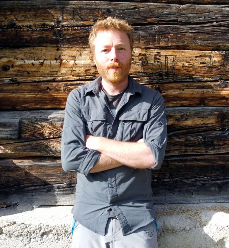 dcd69ff4-0f73-44c4-94a9-2cd3a199a9a4