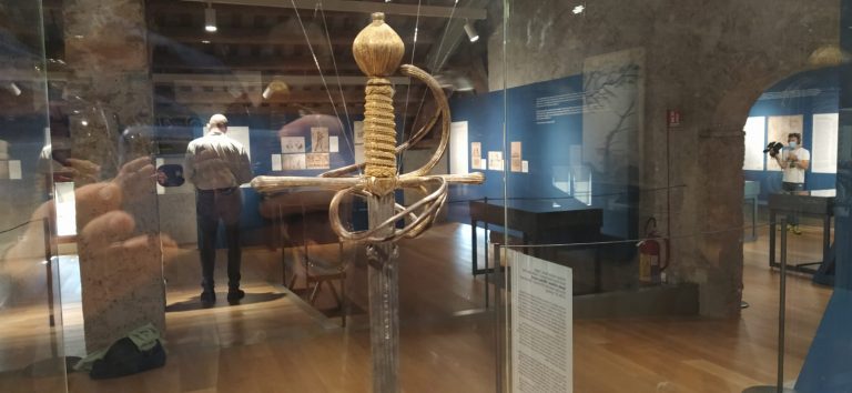 938e0532-cb7d-4dec-86cf-8d4d23618116