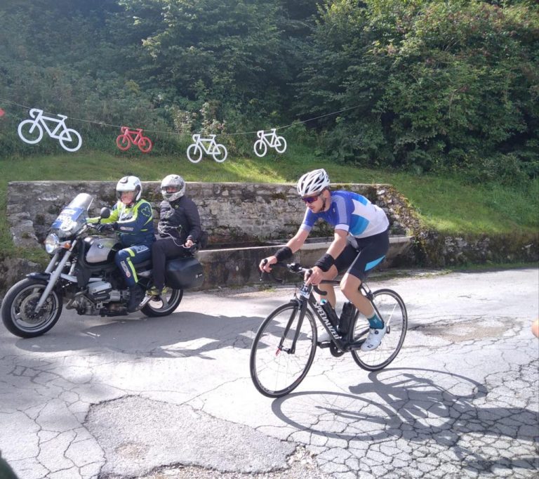 afc7c8ff-cd62-4c6a-bdbb-6dba1fd73a57