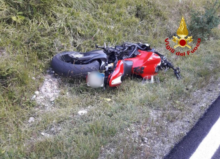 e4f18599-1061-4cd1-8434-516def5d2749