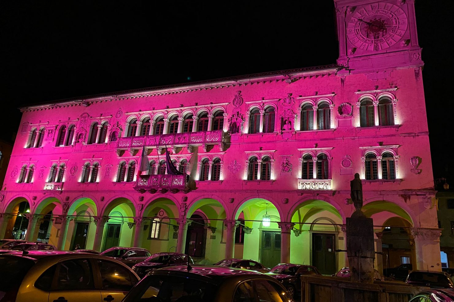 51a19cdf-5bae-45cf-b6e7-66124f95cf6a