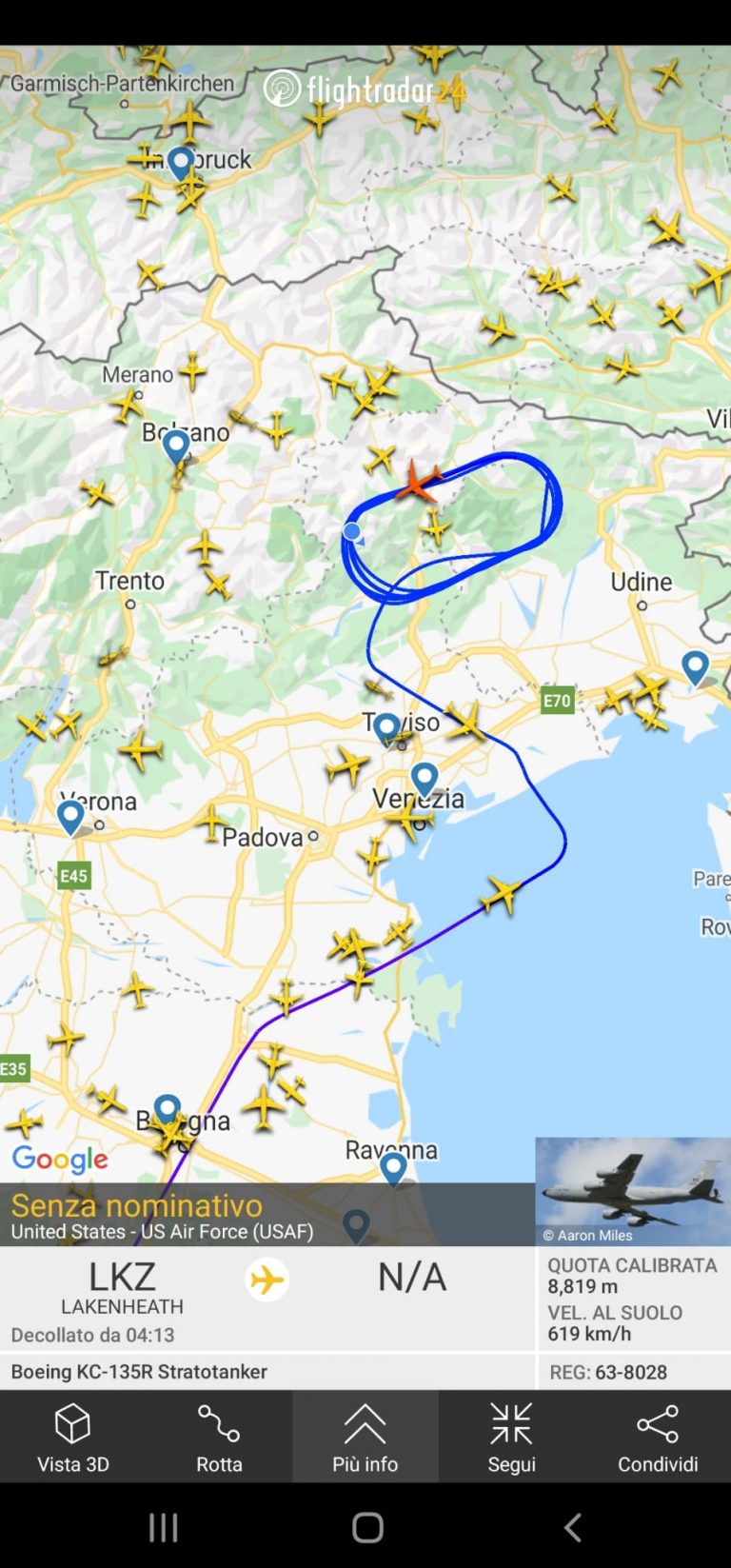 edb1d93c-6e01-402e-bfbb-9f8680f43eb5