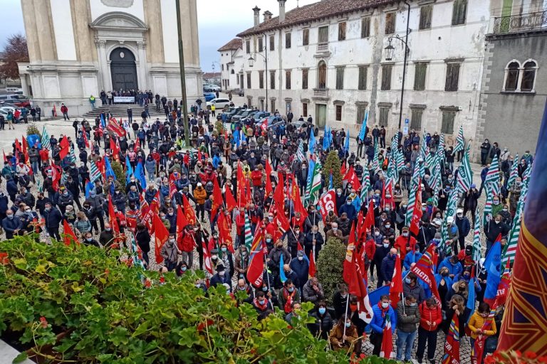 2087-2021 manifestazione valbelluna_acc e ideal standard