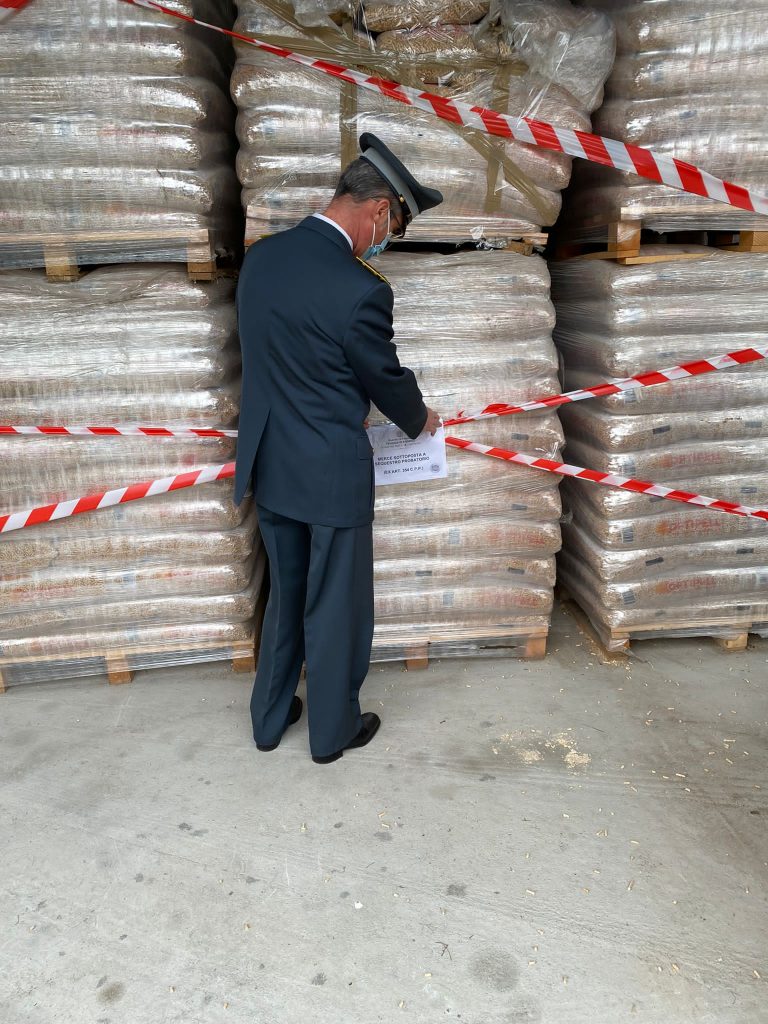 518cb745-e94c-416e-bf67-7b147b3b9829