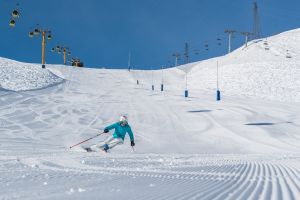 Courmayeur-Mont-Blanc-Funivie_pista-Checrouit_Ph-Lorenzo-Belfrond_LNZ_9889-300×200