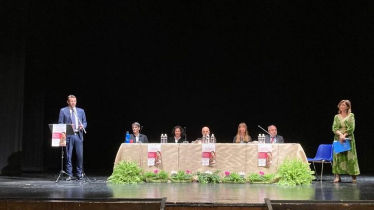 c8b44fe2-a9fa-41e5-aef9-5260bdcfea39-1-881×495