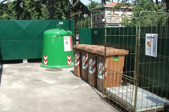 isola-ecologica-reggio-emilia-570×450