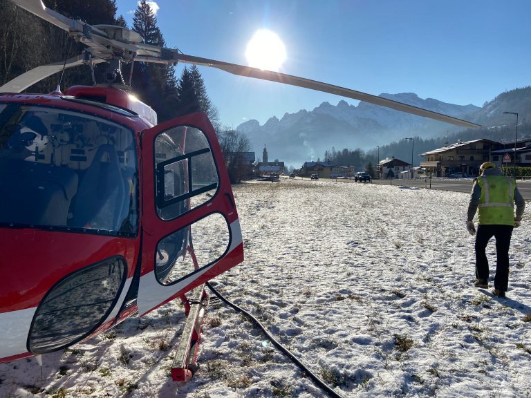 129e5ad5-e444-430f-99c6-08ec61dc720b-1