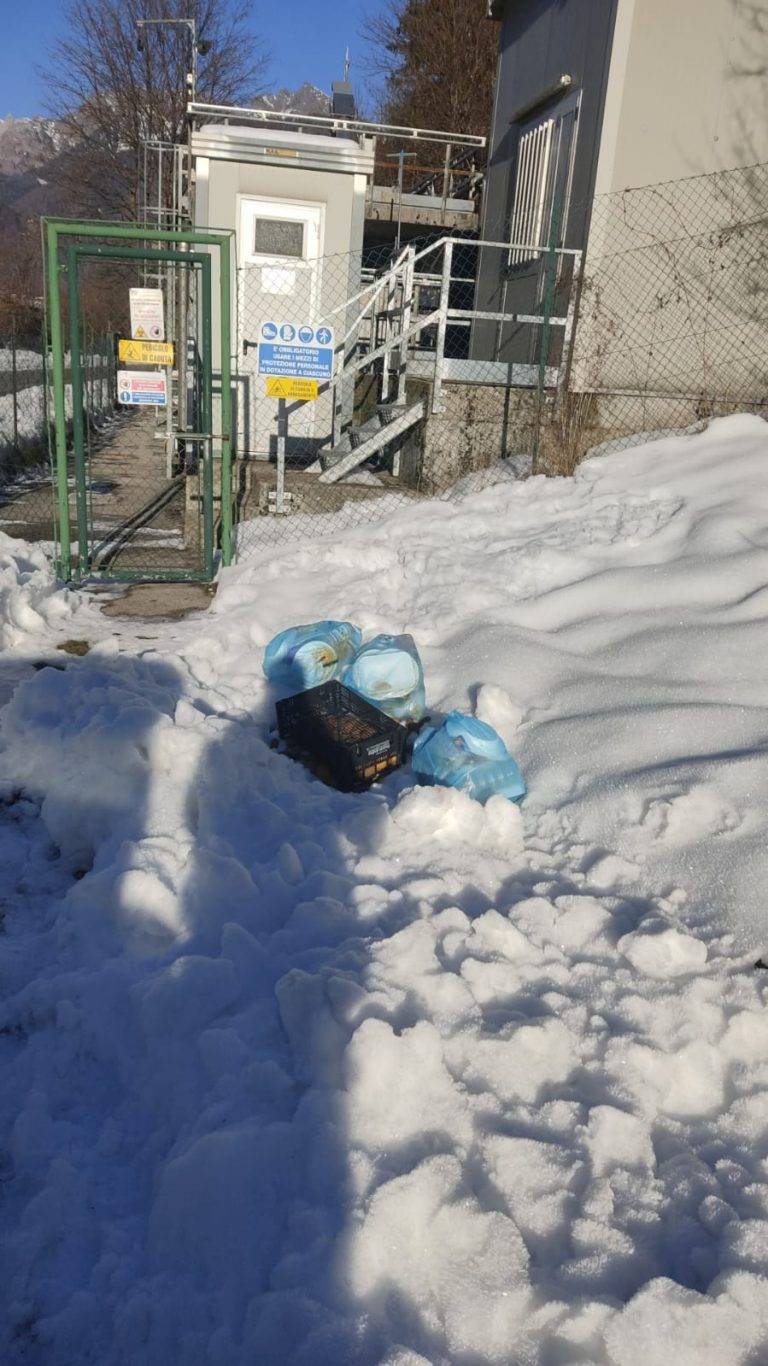 372deed7-d933-48b8-b1a2-c94c5fedc97c