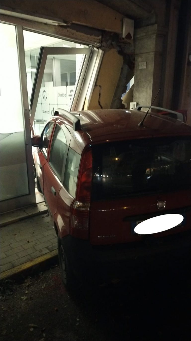 618c04b1-7dc5-4bf4-b29f-8ce473e45c87