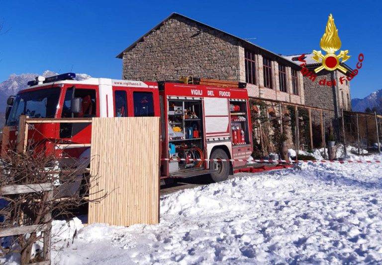 787706d0-b3fd-4c39-9a30-e752463b7ae9