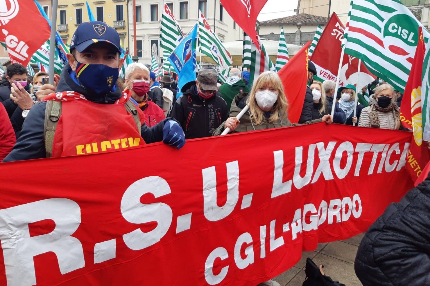 aeea4193-3e30-40bc-8b38-91ee703e1ffa