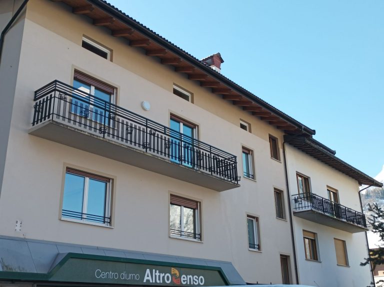 f792b2cd-479d-450e-bf13-12a2fc866d38