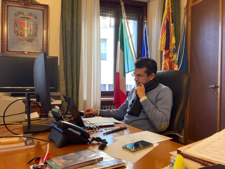 049695f3-ca3c-44c6-9be9-b2a604920970