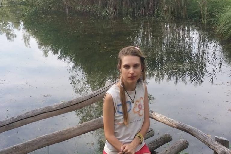 1 SARA BORTOLUZ