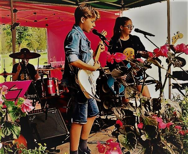 90658251_102247664758225_114934085050171392_n