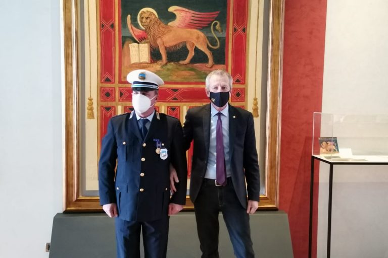 Premiazione agente