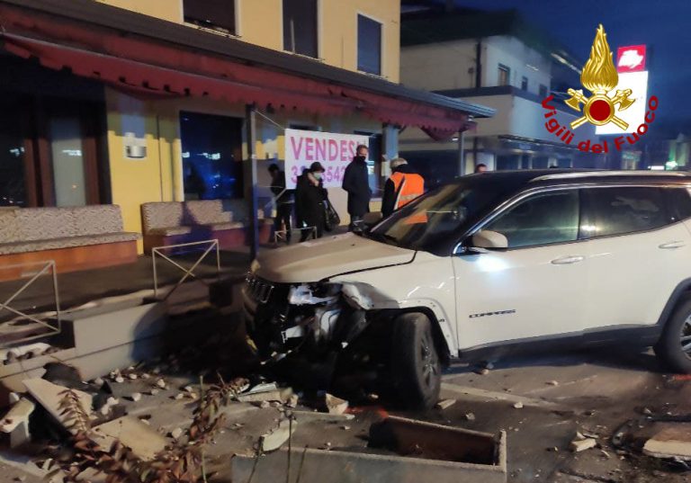 d21952d4-a7da-4a1d-bfad-b2c9d3e70e7b