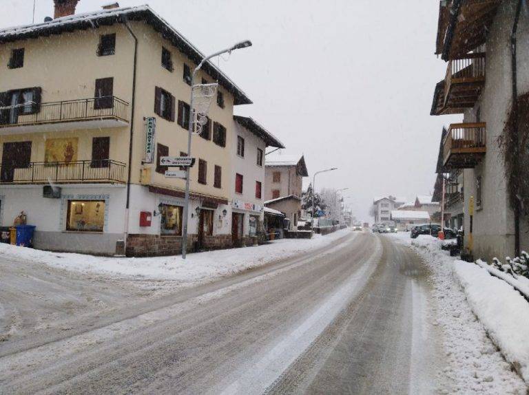 FALCADE CENTRO 15 58 EMILIO BEZ