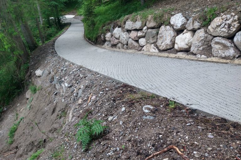 Strada sistemata Todesch-Cogul