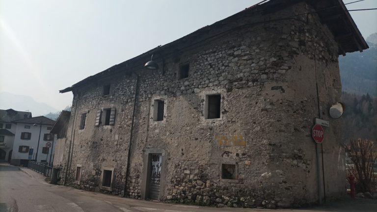 05e41635-673d-48b7-bd3f-a38992e5f7d1