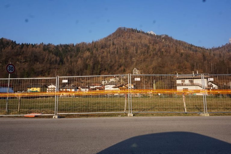 1dffdc76-3f06-4465-8a17-cdb83a08aba6