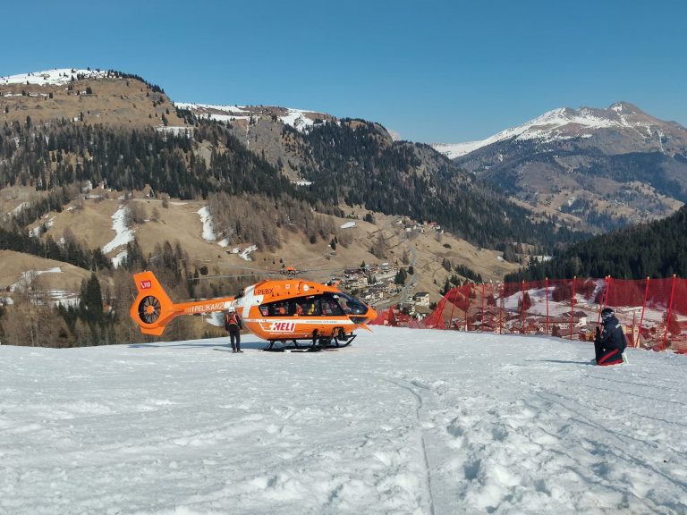 6477e9e8-2d79-420e-918d-824ebef6284f