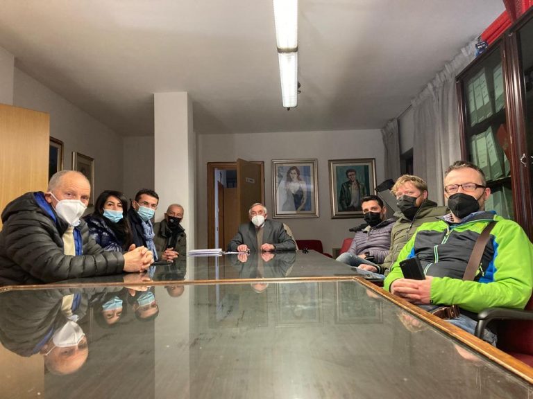 86e5a9c9-c6ab-4a76-a90e-b10c1245f853