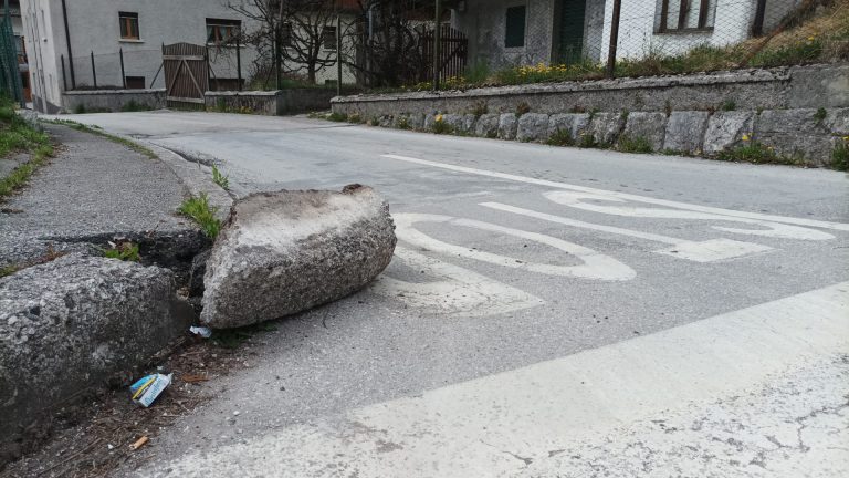 0987666f-5a75-4693-8551-a4a93720e1cf