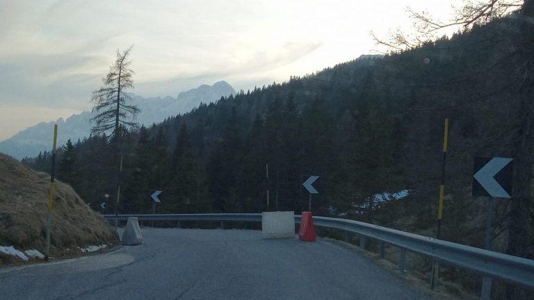 0bcb460d-ad97-47f4-abbb-52fa4bbc9713