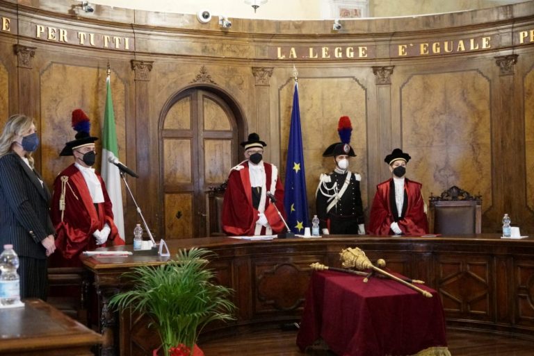 21a53b0e-f310-406e-b51c-942cd3396787