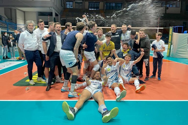 Festa_salvezza_alla_Spes_Arena