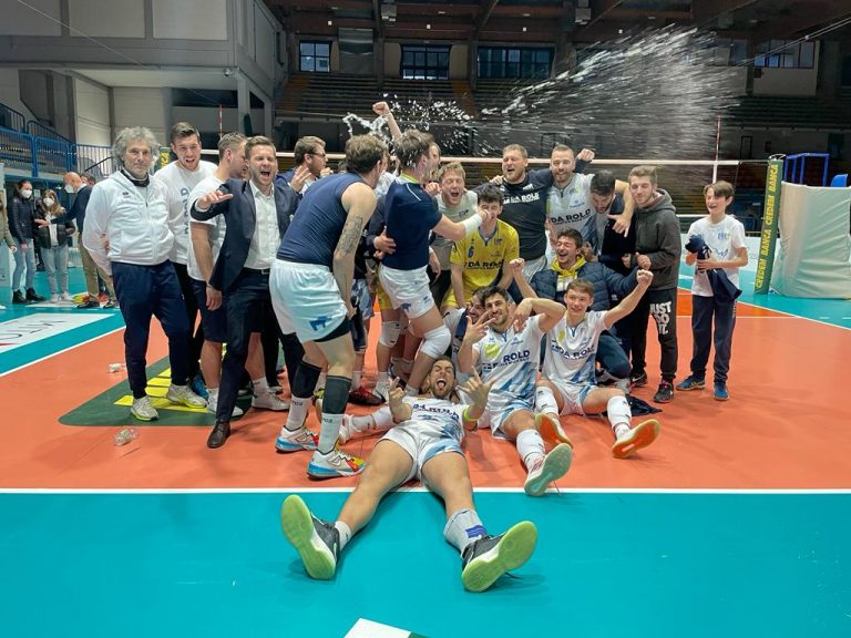 Festa_salvezza_alla_Spes_Arena