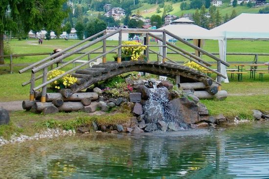 LAivaz
