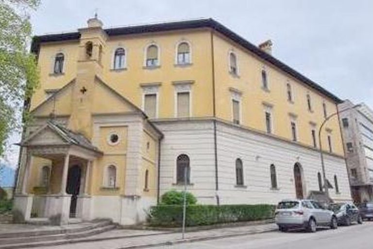 OBJ124269687